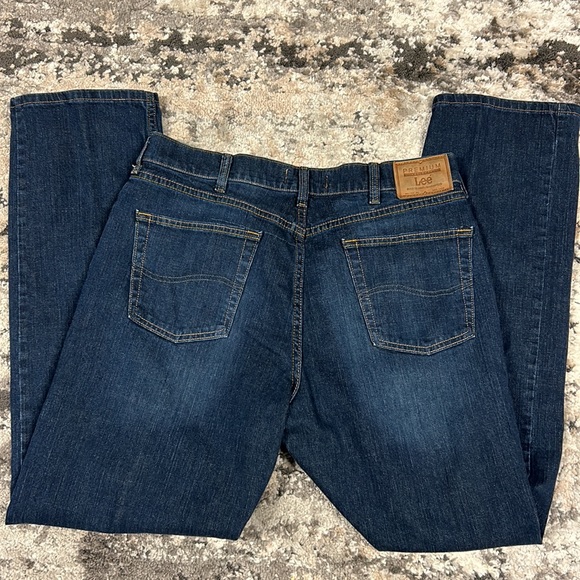 Men’s Lees jeans - Picture 3 of 6